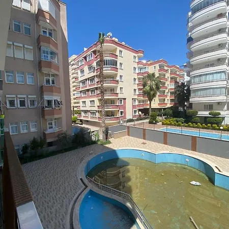 Apartment Mir Mahmutlar Rezidans *